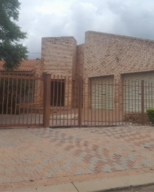 3 Bedroom Property for Sale in Lethlabile North West